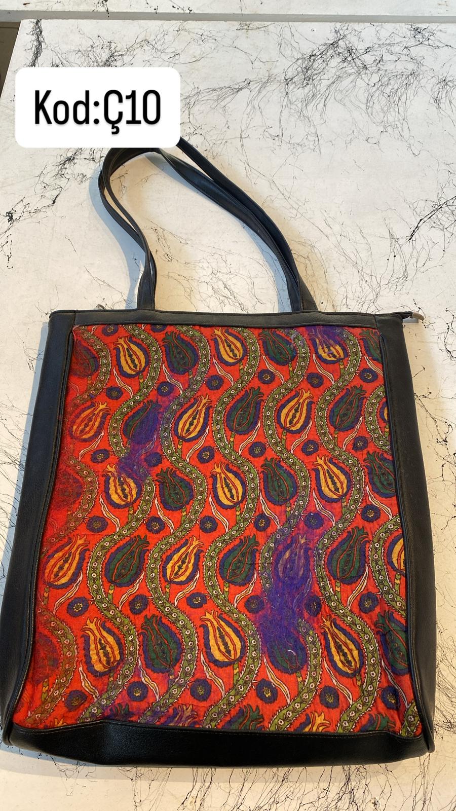 KEÇE İŞLEMELİ DERİ ÇANTA