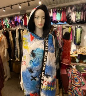 İTALYAN KAPŞONLU DESENLİ YELEK DY17