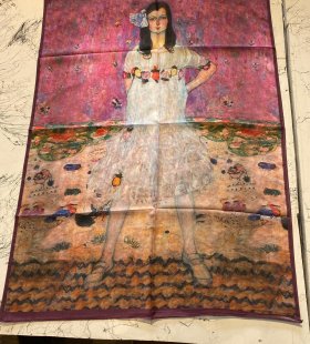 KEÇESİZ İPEKSİ ŞAL KOD: Ş14