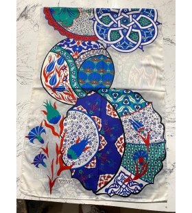 KEÇESİZ İPEKSİ ŞAL KOD: VANENSİS 26