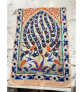 KEÇESİZ İPEKSİ ŞAL KOD: VANENSİS 42